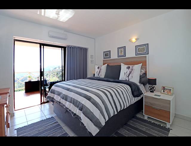 2 BEDROOM APARTMENT FOR SALE IN NORTHCLIFF